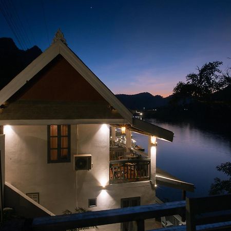 Nongkhiaw Dokchampa River View Villa מראה חיצוני תמונה