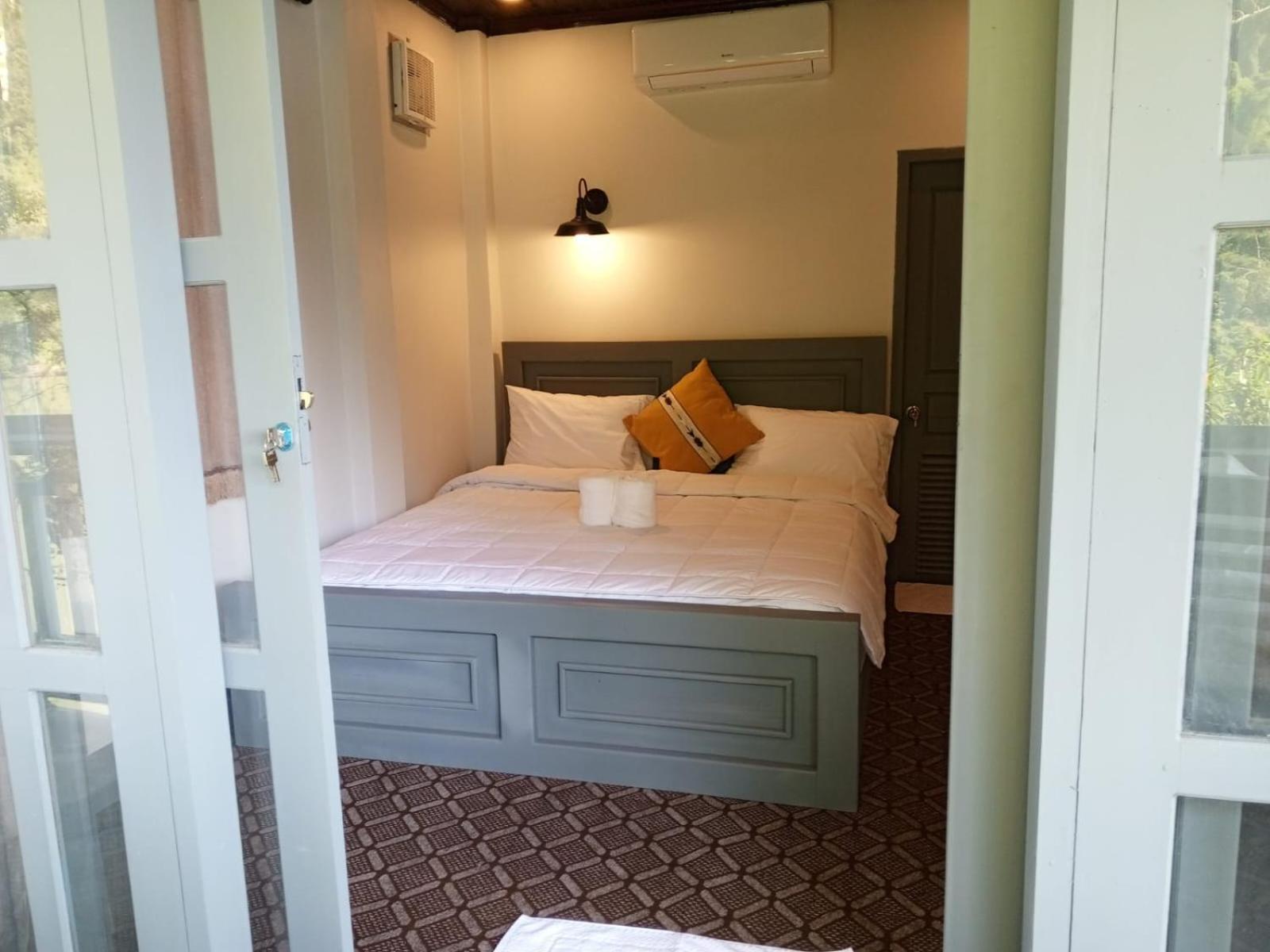 Nongkhiaw Dokchampa River View Villa מראה חיצוני תמונה